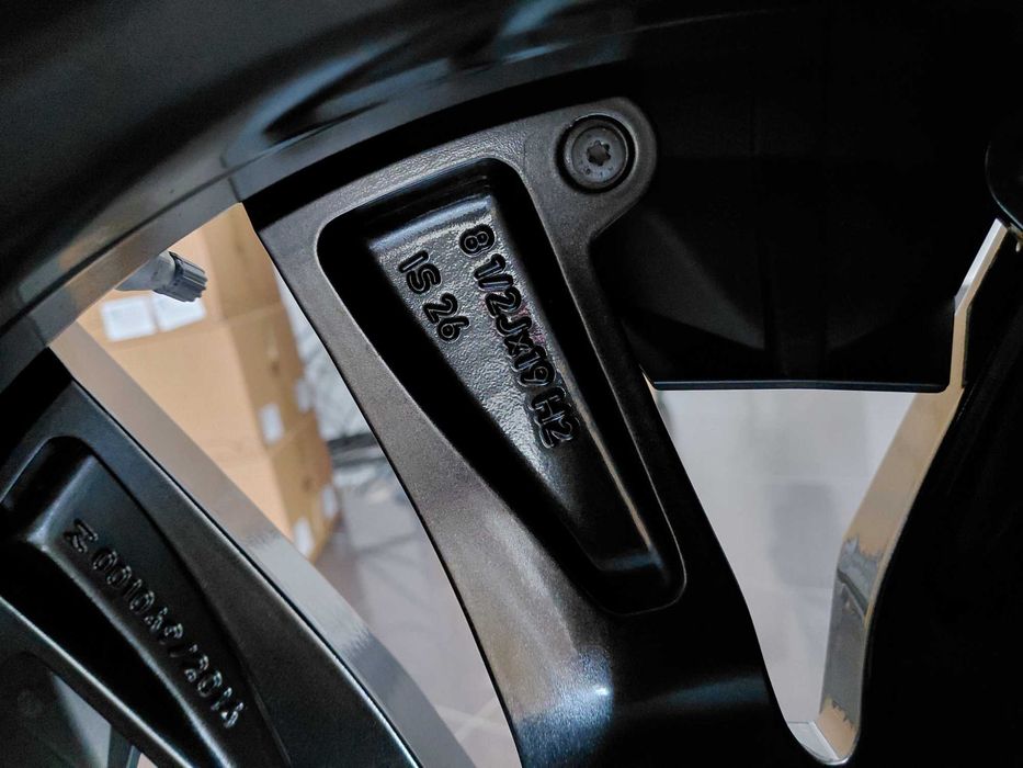 Като Нови 19" Джанти Style 904 BMW 7 G70 i7 G11 G30 X3 G45 TPMS