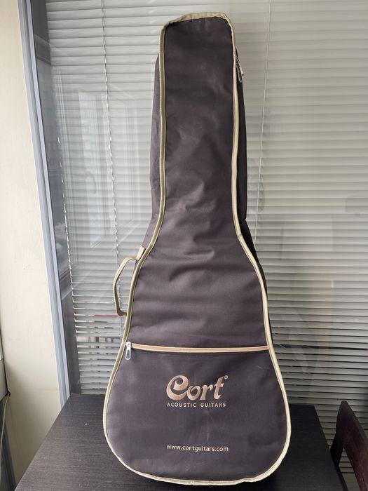Новая аккустическая гитара Cort AD 880 NS.