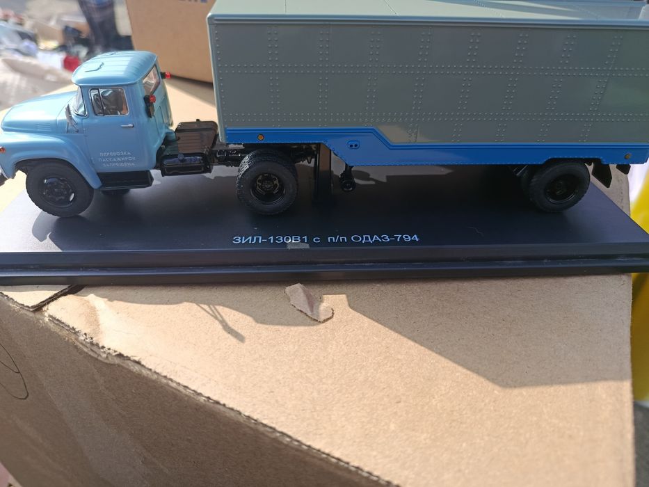 Картой не принимаю Продажа машинки для коллекции новый ЗИЛ