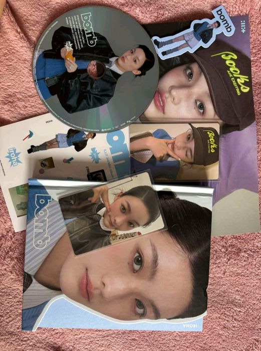 K-pop албум illit