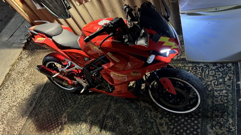 Racer Storm 300 кубов