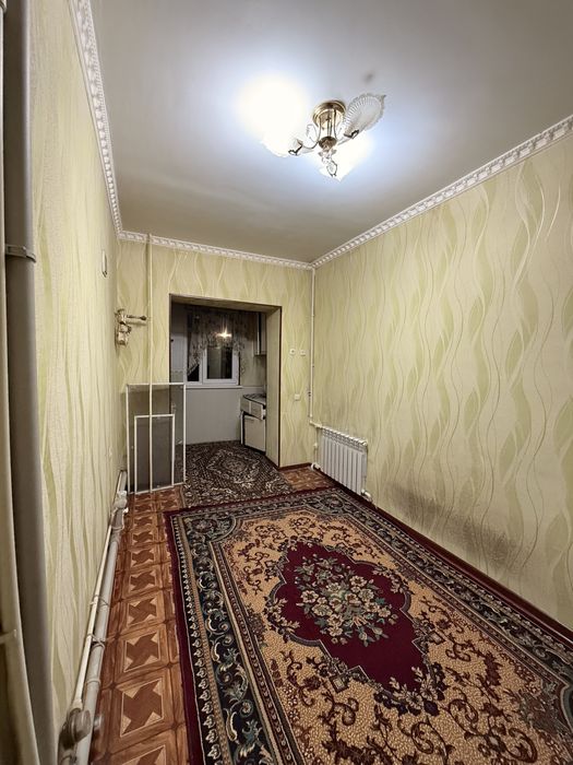 Продветься 2 х ком квартира