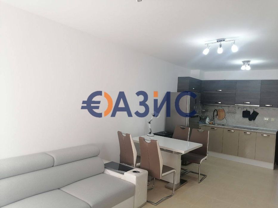 Продава се Двустаен апартамент в Поморие - 72 кв.м за 1463 €/кв.м - Снимка #3