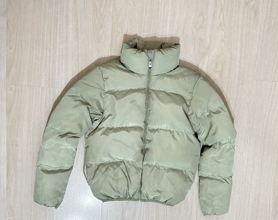 Продам женские Б/у одежды