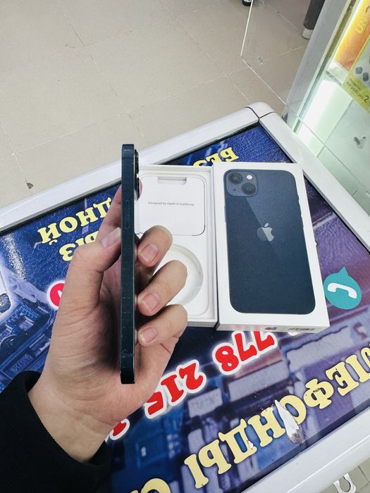 Айфон 13 128гб.