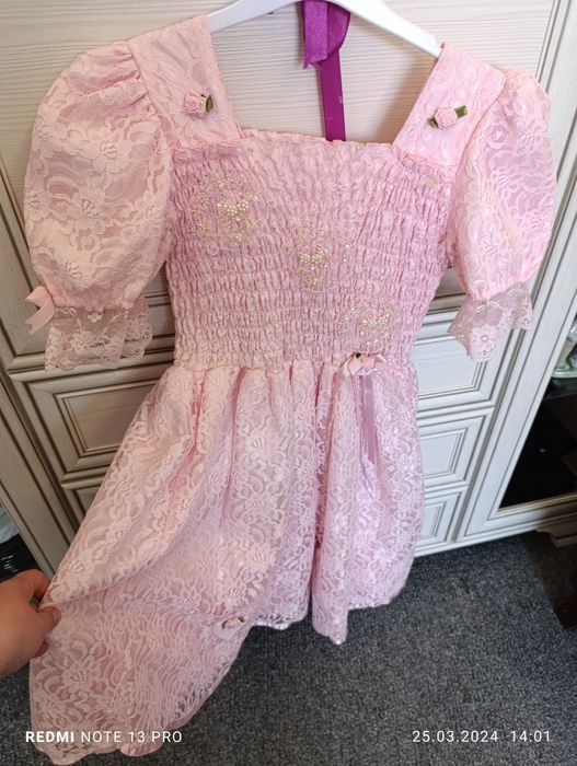 Продам платье на девочку