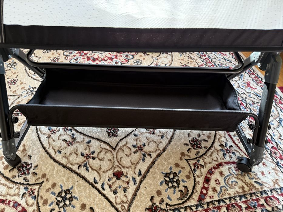 Манеж-кровать / люлька