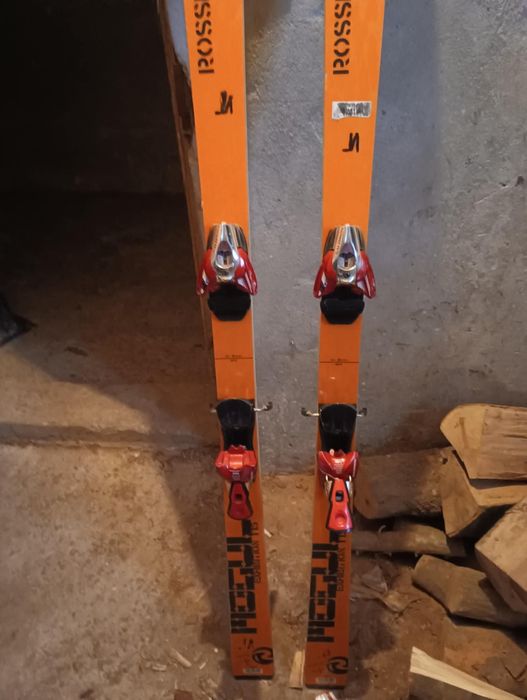 Ски комплект – Rossignol ски обувки Lange номер36 – 550 лв