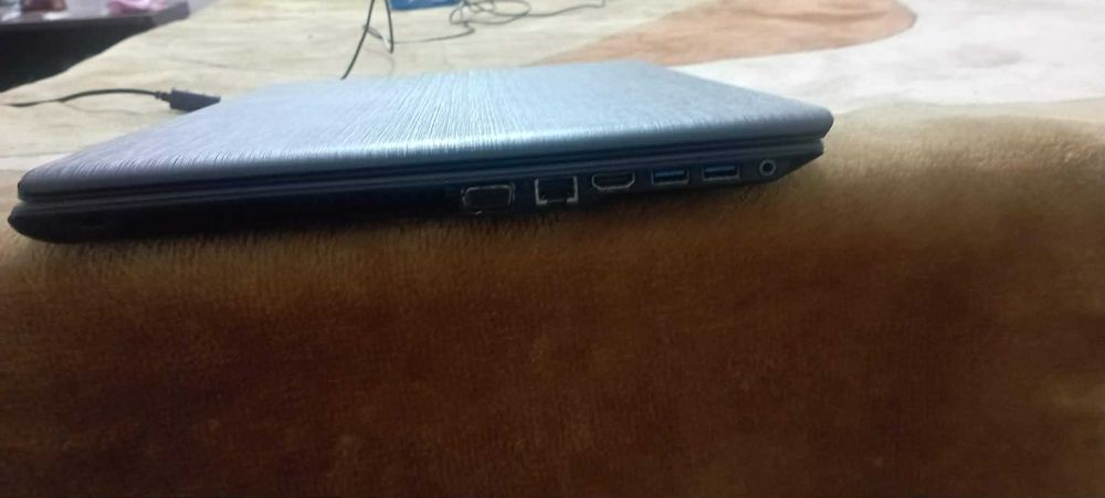 Laptop Acer Aspire E5-573 / E5-573G