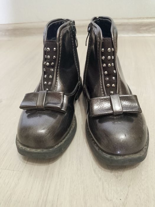 Продам детские обуви