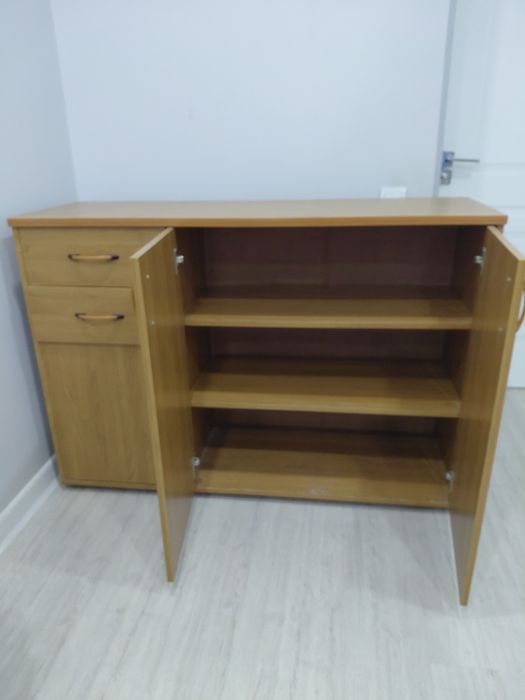 Комод срочно продам