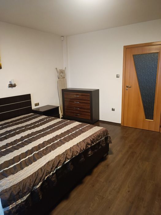 Дава се под наем Тристаен апартамент в София, Лозенец - 80 кв.м за 816 € - Снимка #5