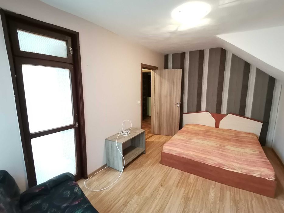 Дава се под наем Двустаен апартамент в Бургас, Възраждане - 75 кв.м за 178.5 € - Снимка #1