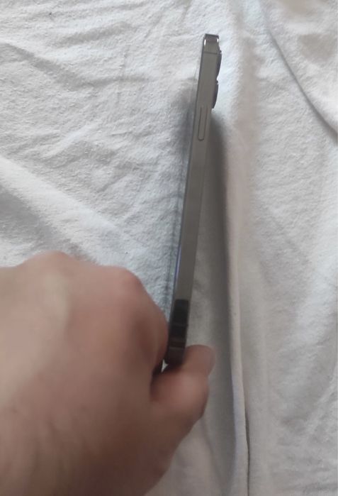 IPhone 12 Pro Max 128 gb + AirPods 2 with Charging Case