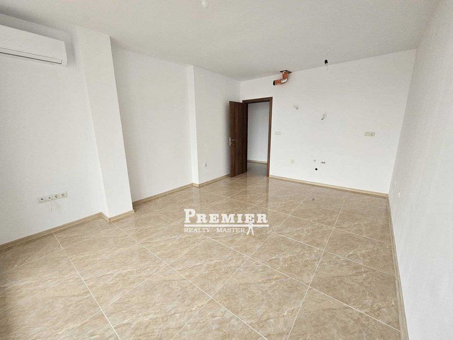 Продава се Двустаен апартамент в Свети Влас - 72 кв.м за 2105 €/кв.м - Снимка #7