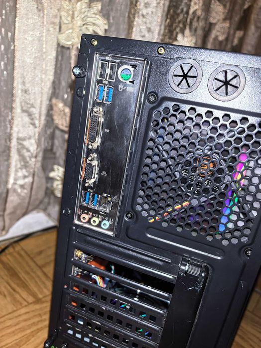 Intel Core i3-6100 пка