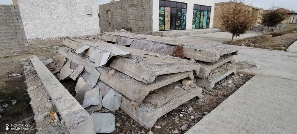 Бетон плита ПНС ва балка сотилади холати б/у. Арзон нархда келишамиз.