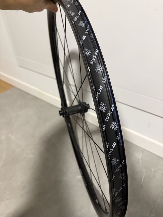 Roti DT Swiss Gravel LN Sram XDR