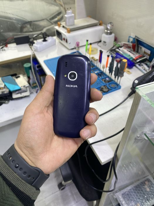 Nokia 3310 hechqanaqa aybi yoq bir qol ishlatilgan narxi 350.000 ming