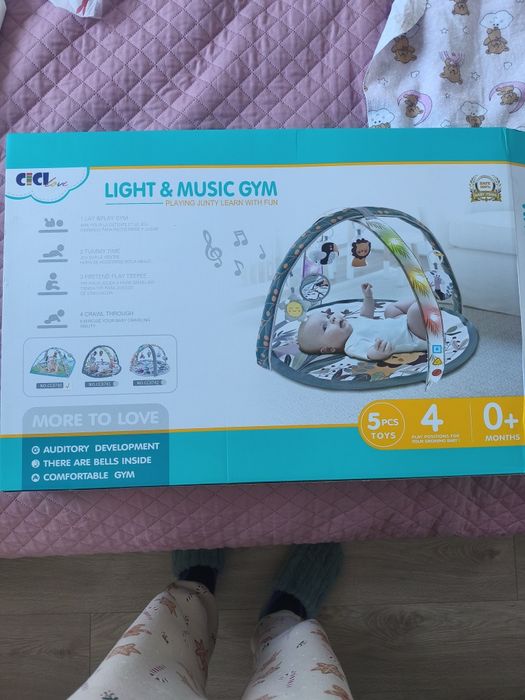 Активна гимнастика за бебе