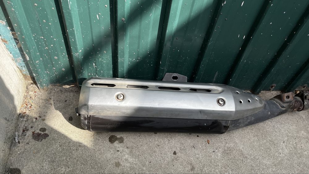 Мотоциклетный глушитель Yamaha