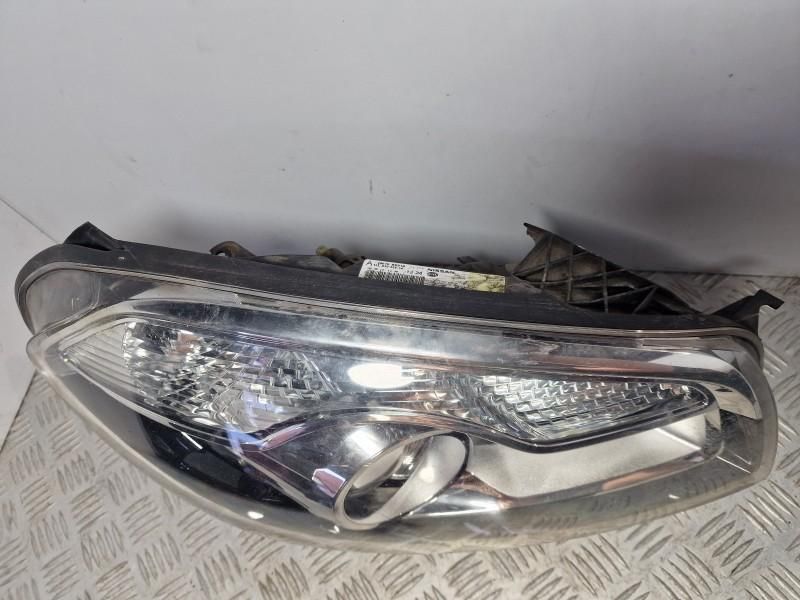 Far dreapta prindere deteriorata Nissan Qashqai facelift NJ10