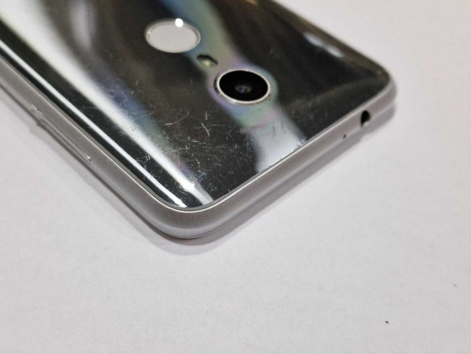 Смартфон А1 2020