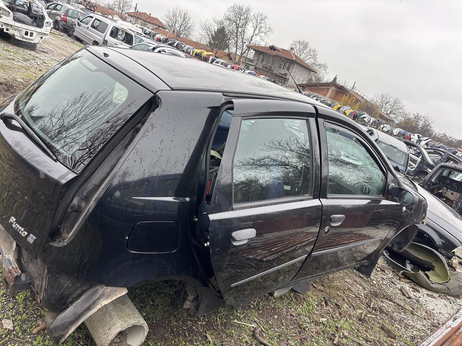 Заден капак стъкло фиат Пунто kapak fiat punto