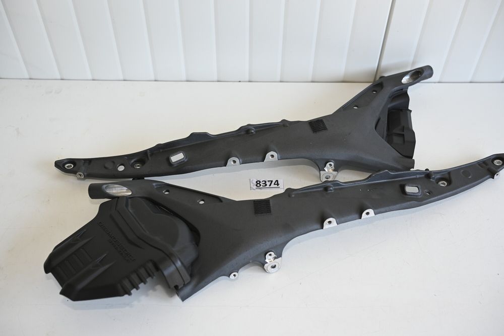 Ducati Panigale V4 Cadru codita spate set stanga dreapta
