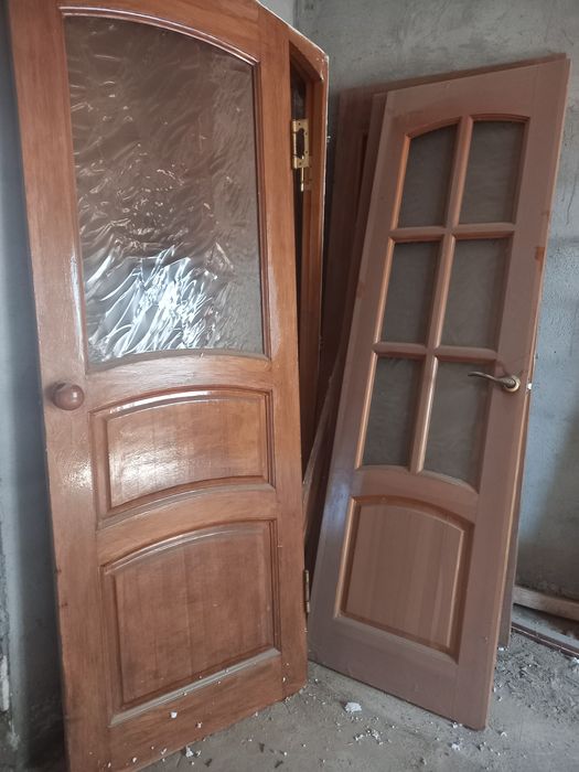 Продаеться срочно двери б/у