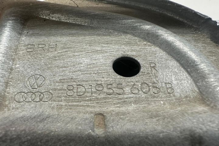 Ansamblu stergator parbriz cu motoras 8d1955605b Audi A4 B5 seria