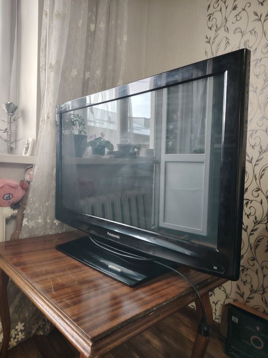 Panasonic телевизор