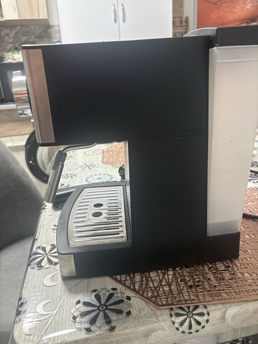 Vand aparat de cafea