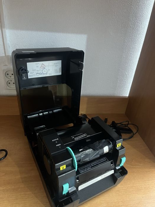 Профессиональный принтер для лент, стикер и бирки [3 в 1]