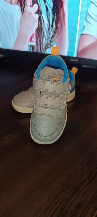 Оригинални детски маратонки Адидас