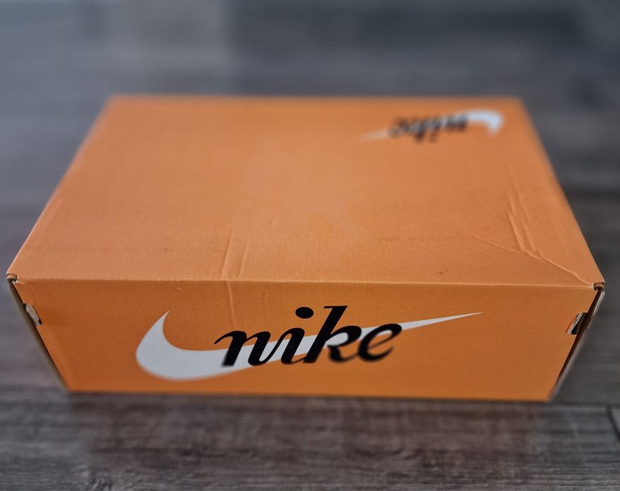 Кроссовки Nike (оригинал)