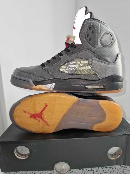 Adidasi Nike Jordan Retro Sp negri 42