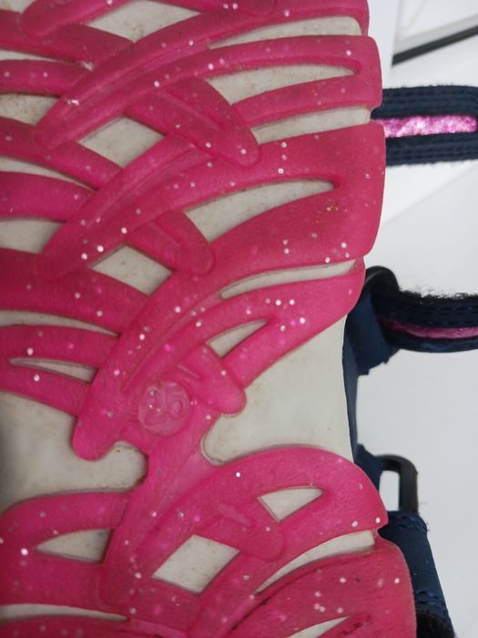 Детски  сандали за момиче  номер 25