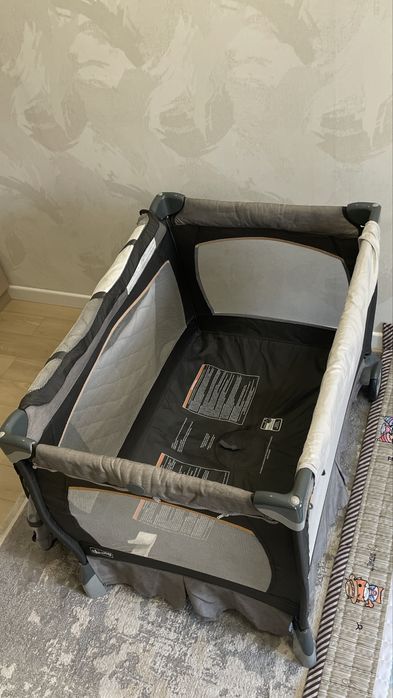 Манеж-кровать Chicco