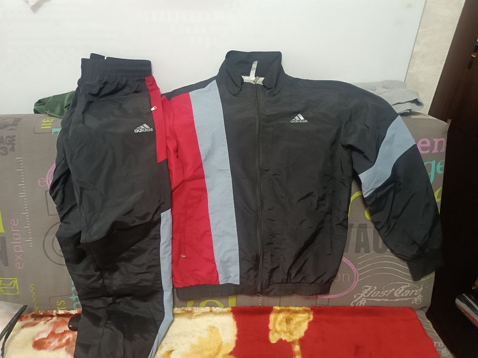 Спортивный костюм