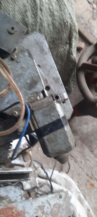 Стеклоподьемники ауди