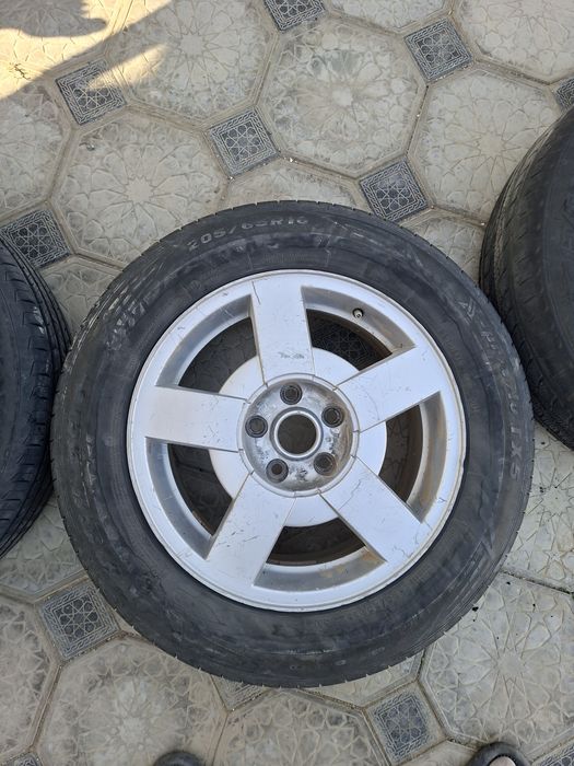 Титановый диск r16