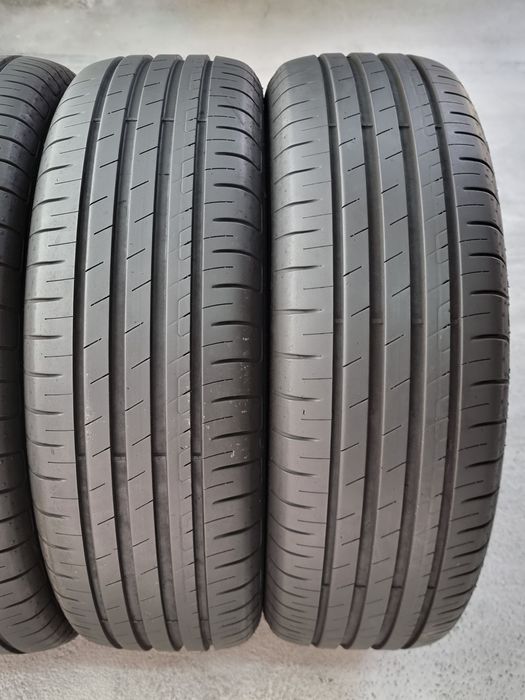 205/60/16 Goodyear 4Броя: 280лв 6.2мм