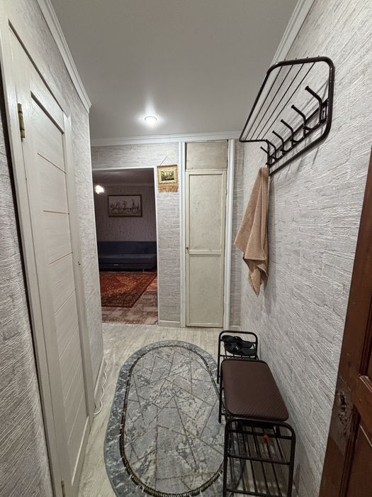 Продам квартиру по улице Джамбула