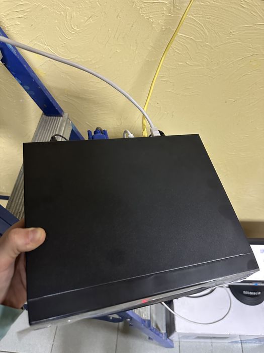 Регистратор для видеокамер до 4 шт