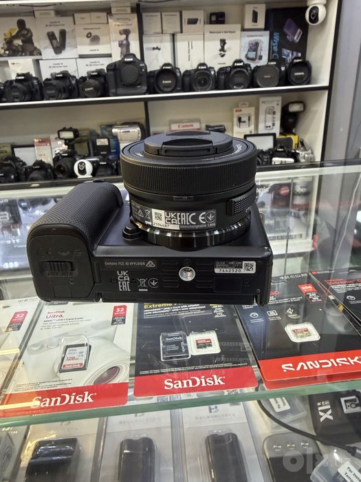 Продажа Sony ZV-E10