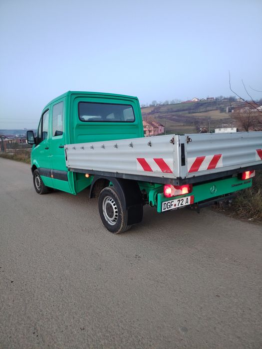 Mercedes sprinter 7 locuri lada 280