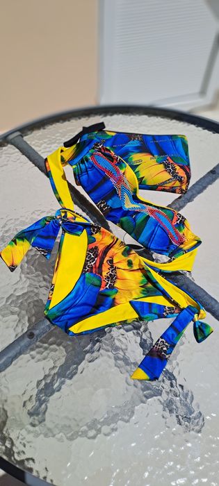 Дамски бански от две части