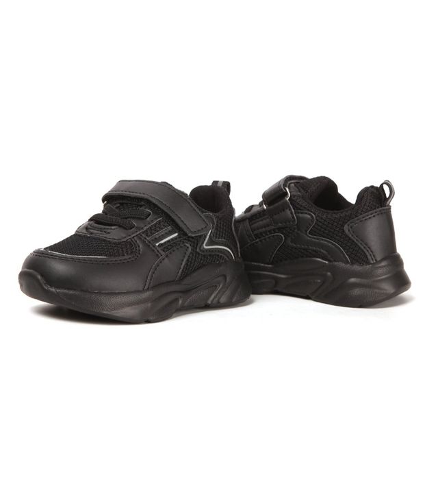 Кроссовки на 2,5 -3 г за 5000