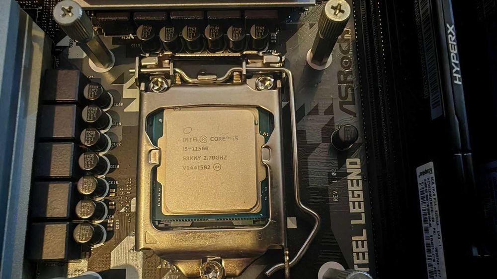 ASRock H570 Steel Legend + Intel I5-11500, 6 cores + 16GB РАМ